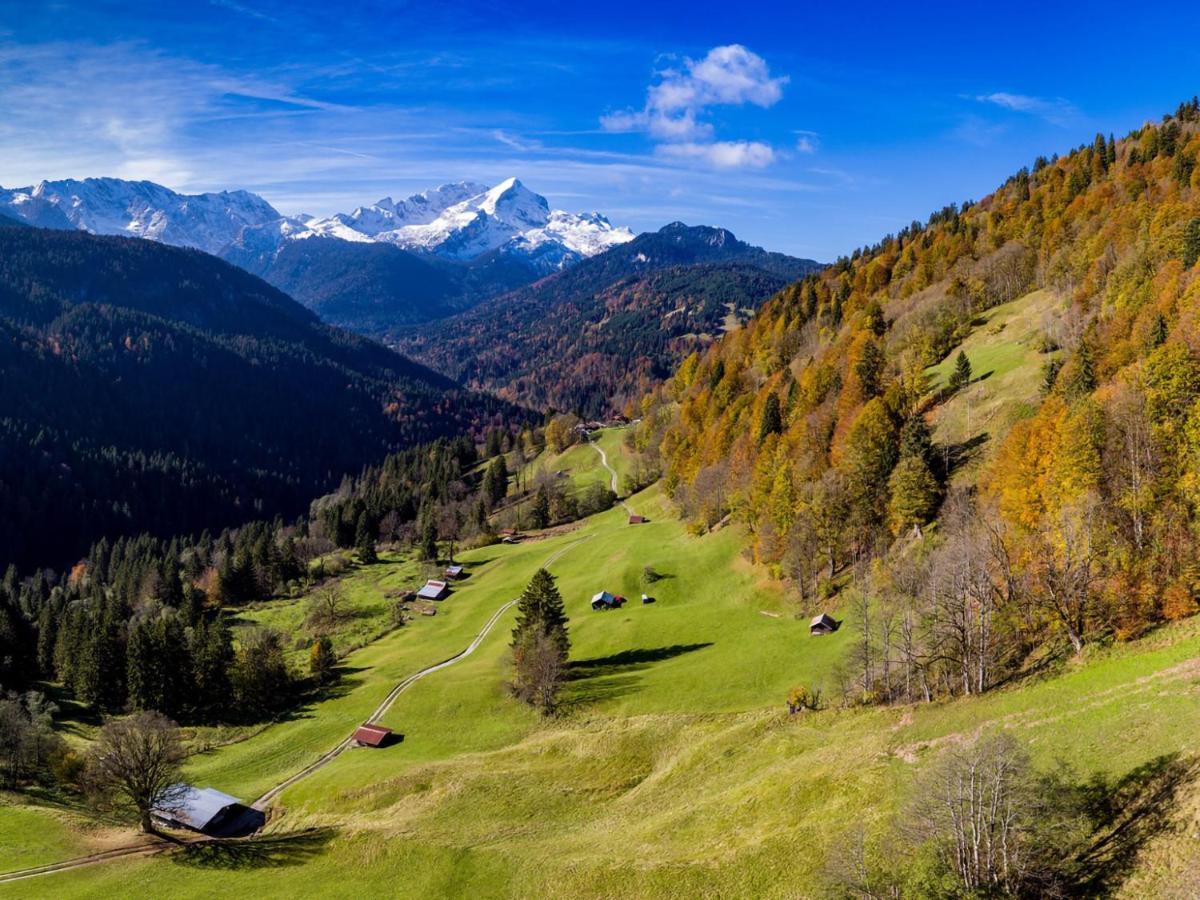 Schloss Elmau Retreat Exterior foto