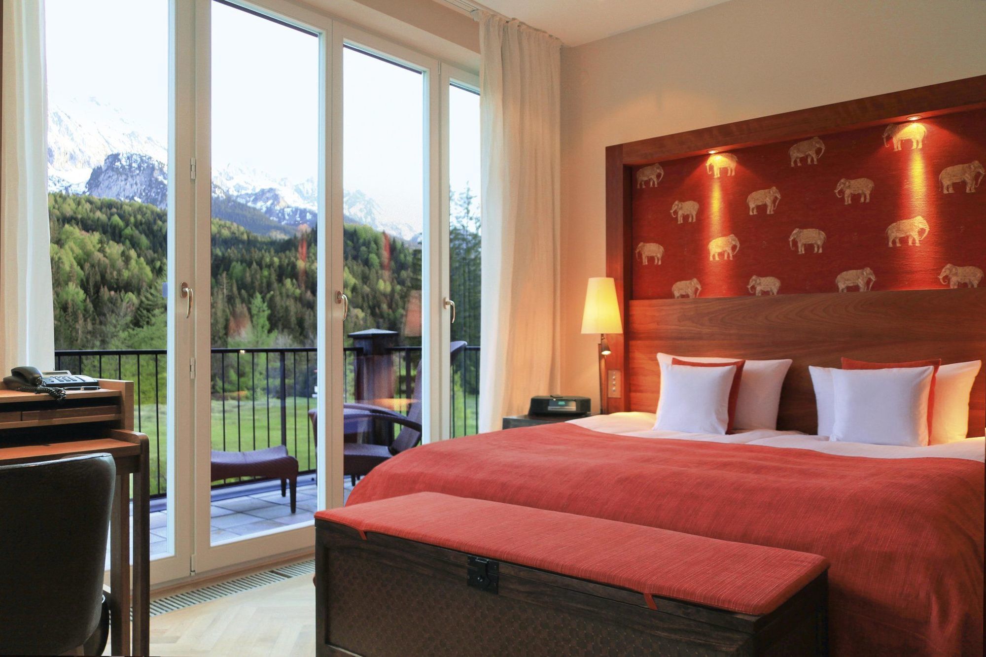 Schloss Elmau Retreat Exterior foto